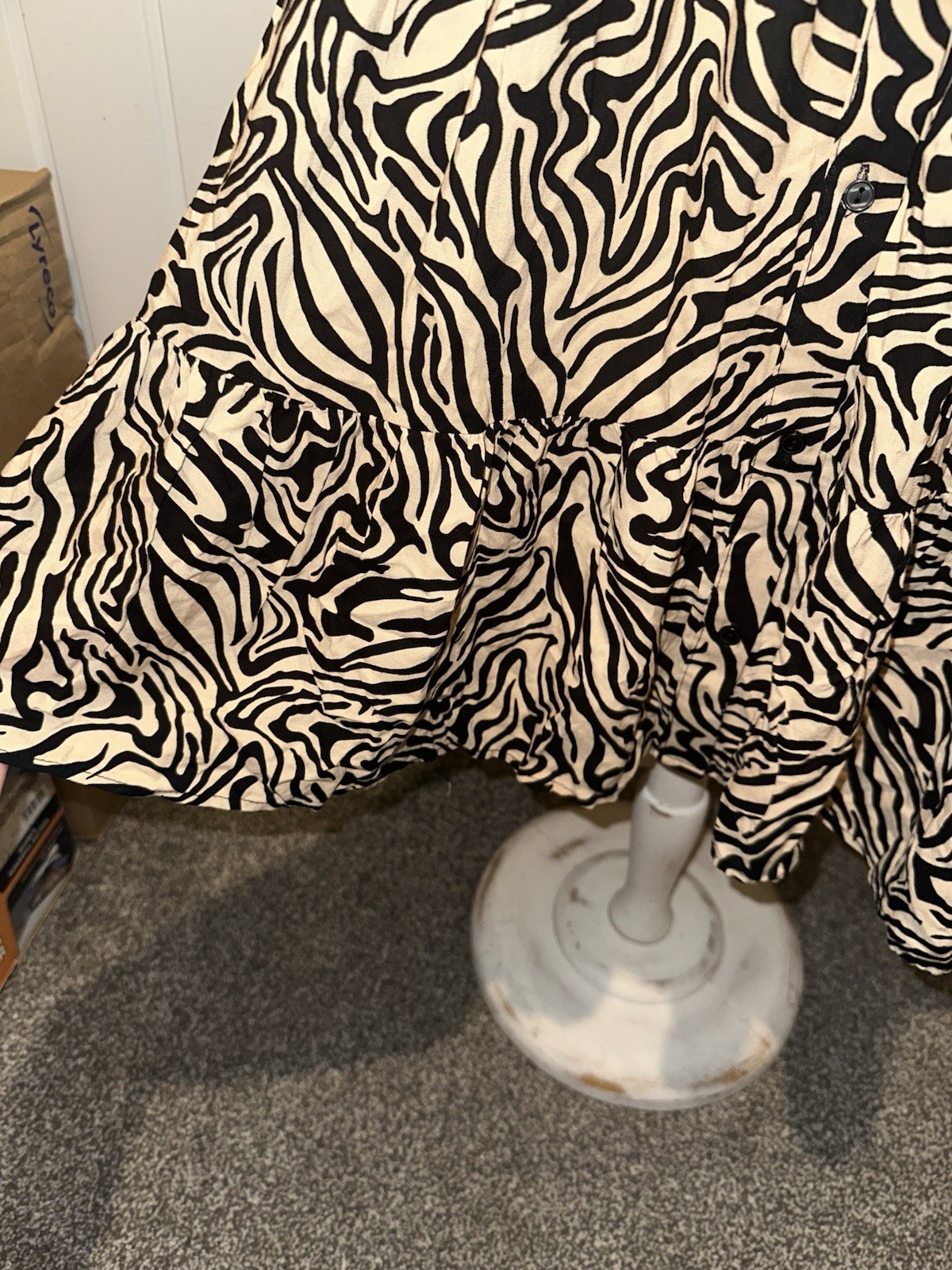 Stradivarius shirt dress size small BNWT zebra print brown black Long Sleeve