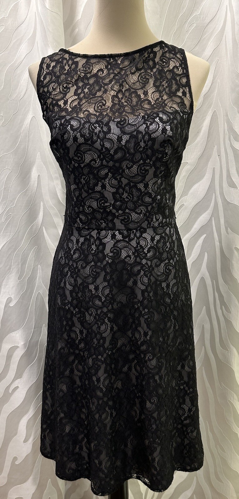 Belsoie Black Sheer Lace Silver Satin Lined Sleeveless V-back Dress Size 12