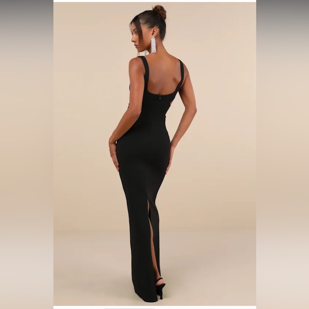 Simply Desirable Black Sleeveless Cutout Column Dress
