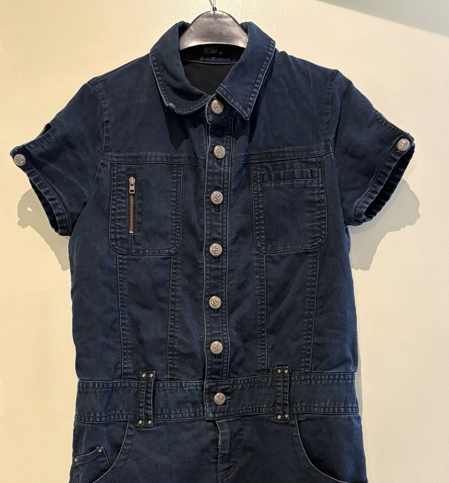 Veeko dark Navy denim Short Sleeved button up mini dress Size 6