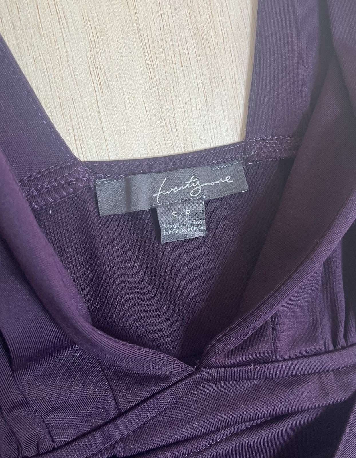 Forever Twenty One Purple V-Neck Sleeveless Ruched Sheath Dress S size S/P