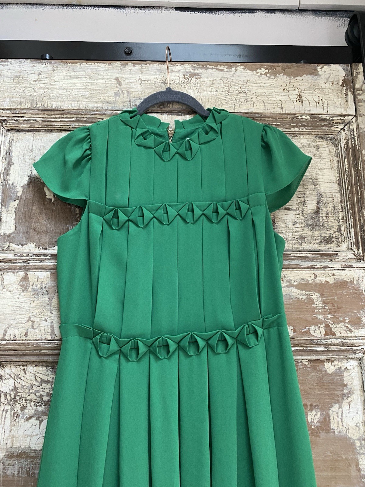 Ted Baker Emerald Green Pleated Maxi Dress W/Cap Sleeve, Size 2