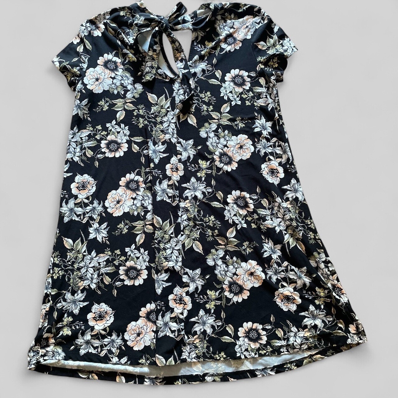 Sauci Womens Floral Mini Shift Dress Large Tie Back Casual Black Stretch Comfort