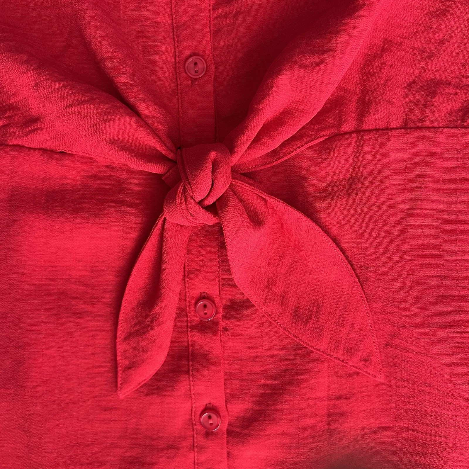 LUMIERE Red Spaghetti Straps Button Front Dress Tie Front Medium Summer Midi