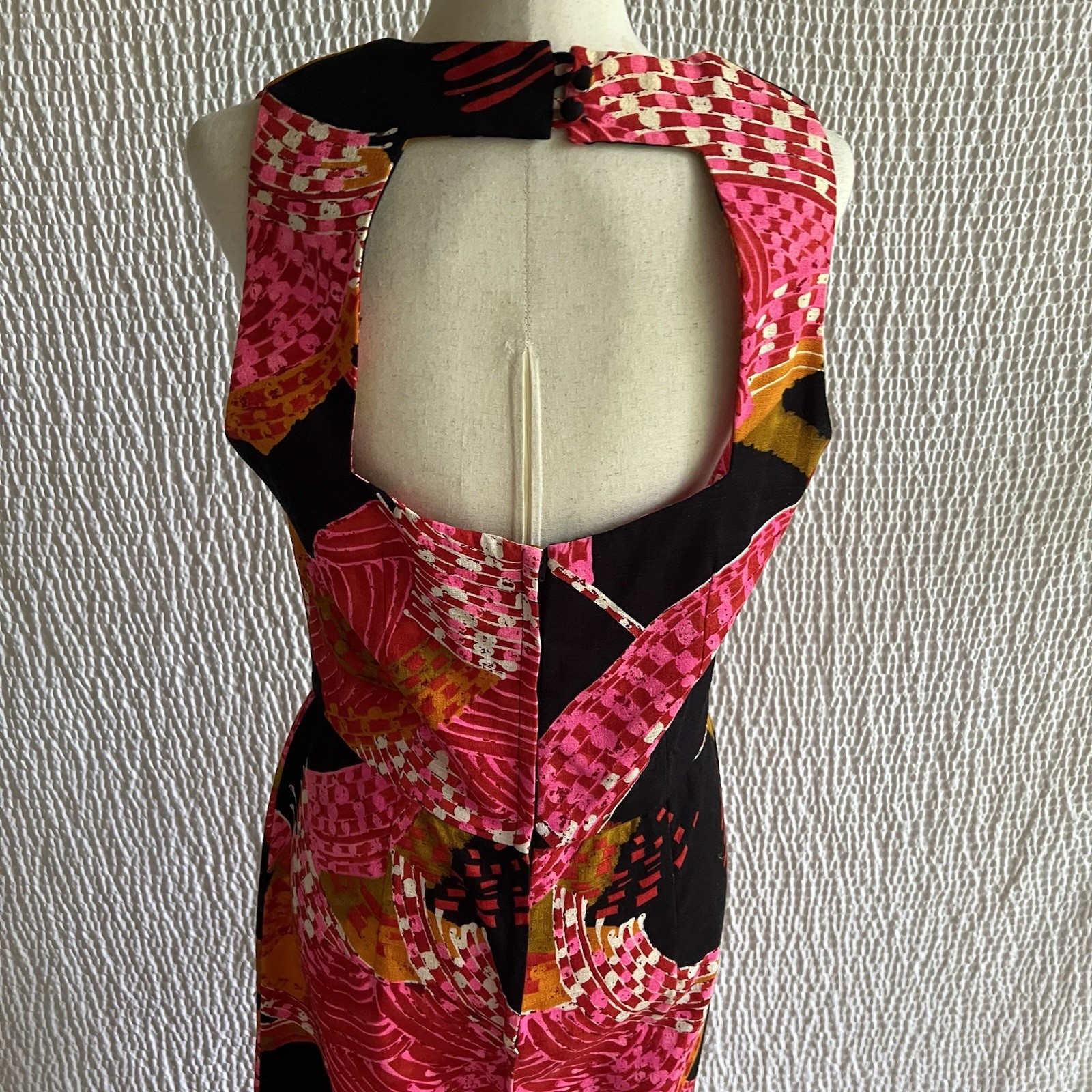 Vintage 70s Barkcloth Tiki Aloha Maxi Dress Empire Open Back Darts M Colorful