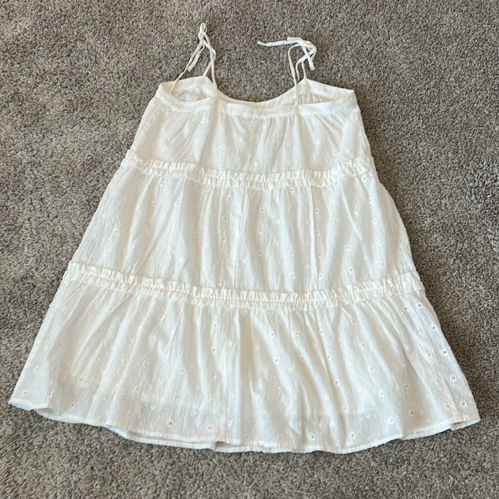 EUC Woman’s Loft White Clip Bow Strap Ruffle Swing Dress Small 4 6 Eyelet Flowy