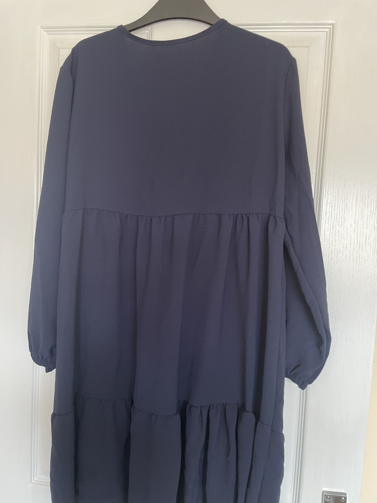 Fabrique En France Lady’s Navy V-Necked, long Sleeved Dress Size 12/14