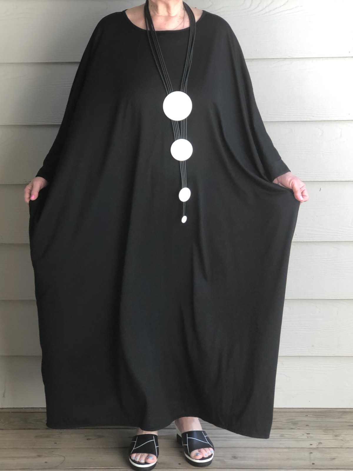 LAGENLOOK ARTSY BOHO PARACHUTE BLACK KAFTAN ABAYA DRESS WITH NECKLACE ONE SIZE