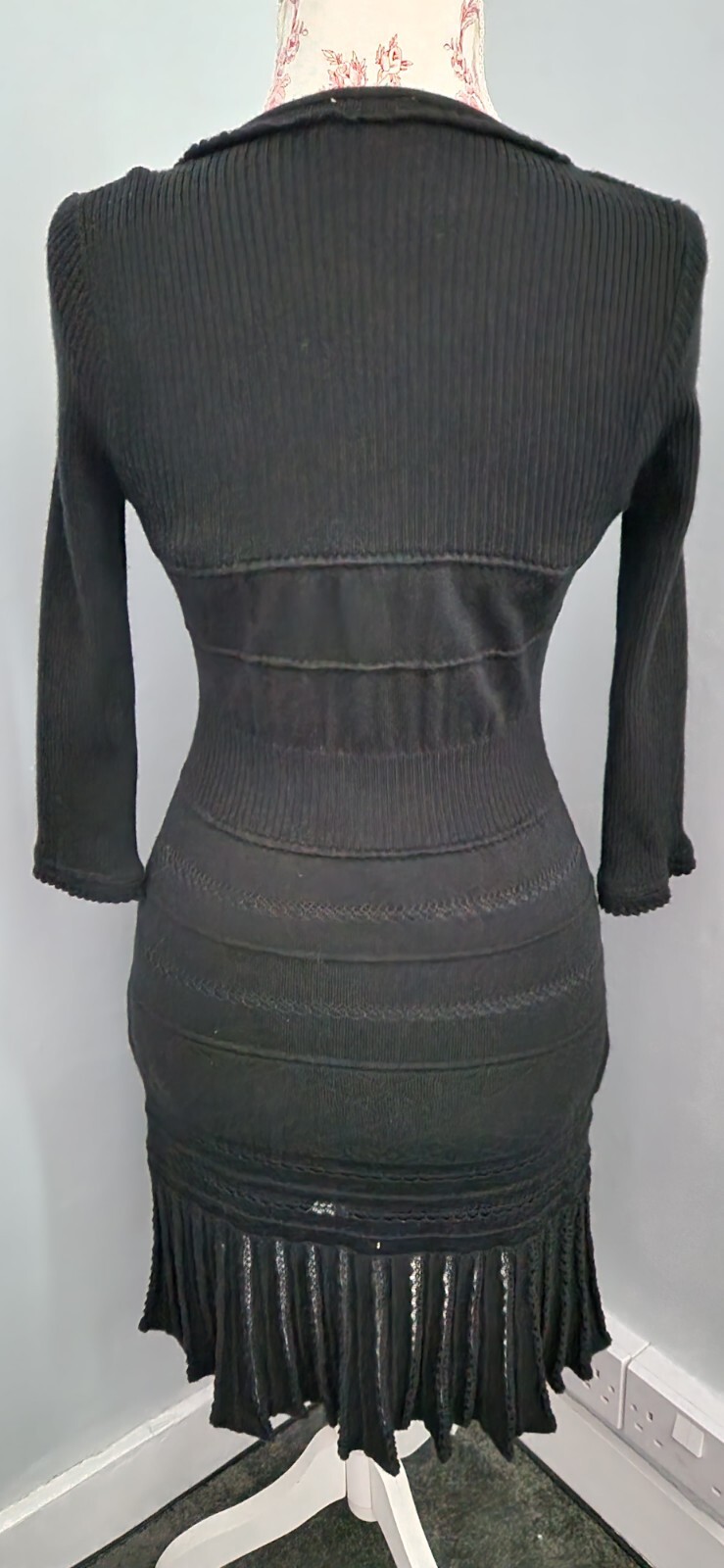 Karen Millen Dress Size 3 Black Wool Blend Crochet Knitted Stretch Lined Spring
