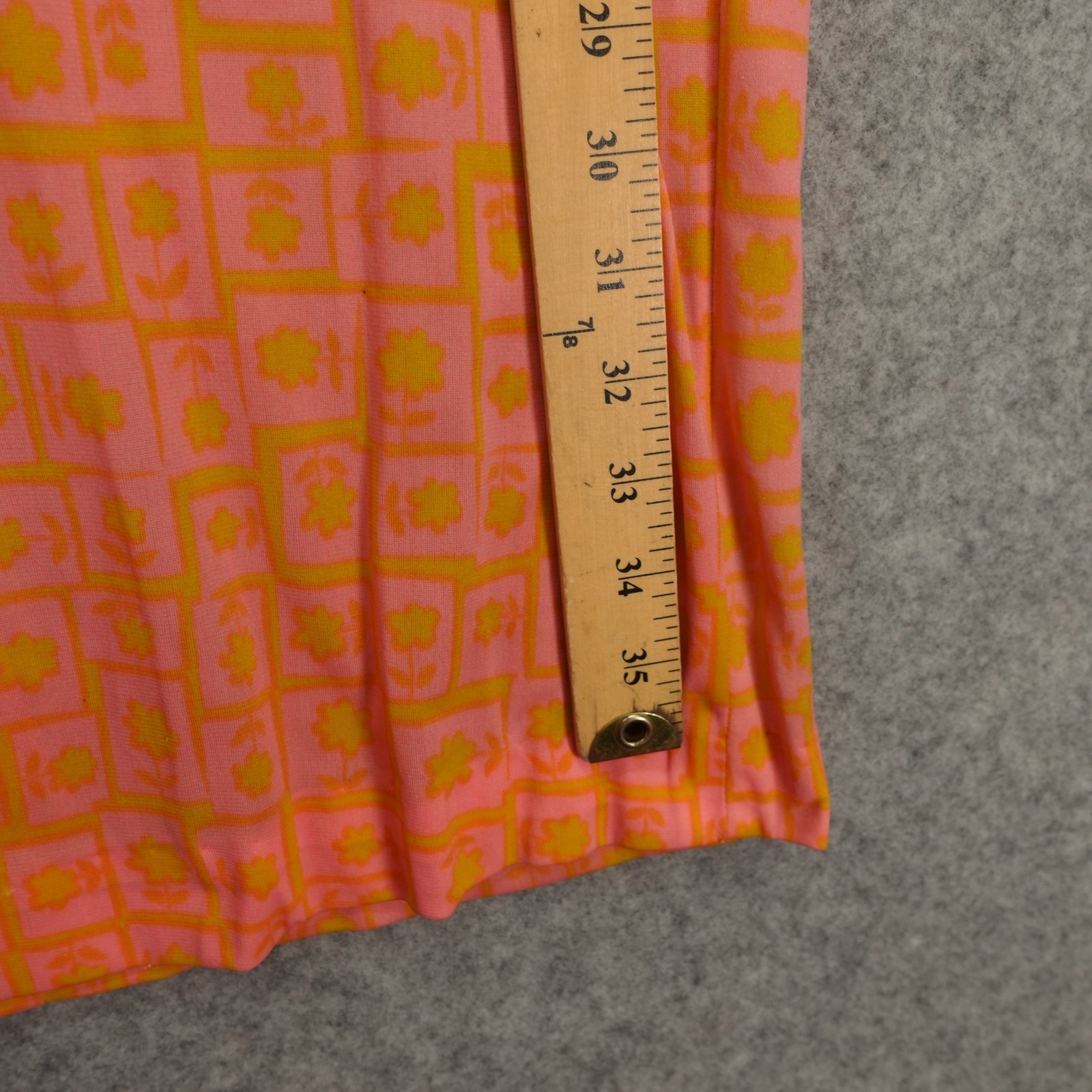 Vintage 70s Shift Dress Womens SMALL Pink Orange Psychedelic Mod PETER STEVENS