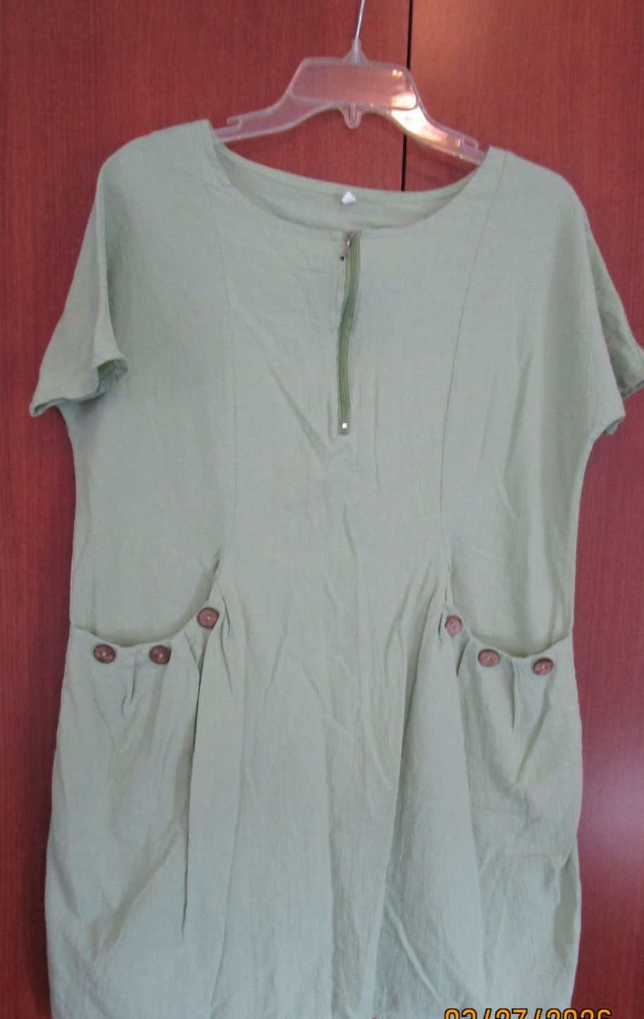Green Shift Dress w Pockets & Partial Zipper Large Cotton Bust 43 Length 32 in