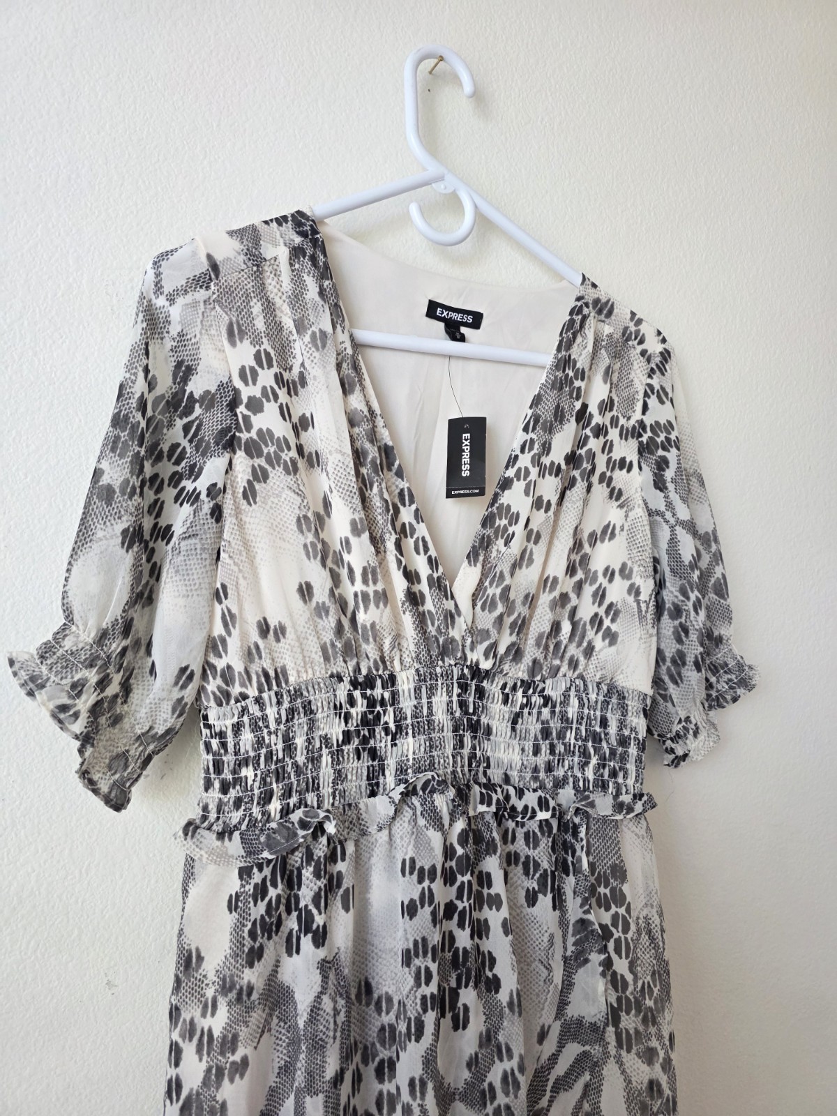 NWT Express Black and Beige Patterned Dress, medium