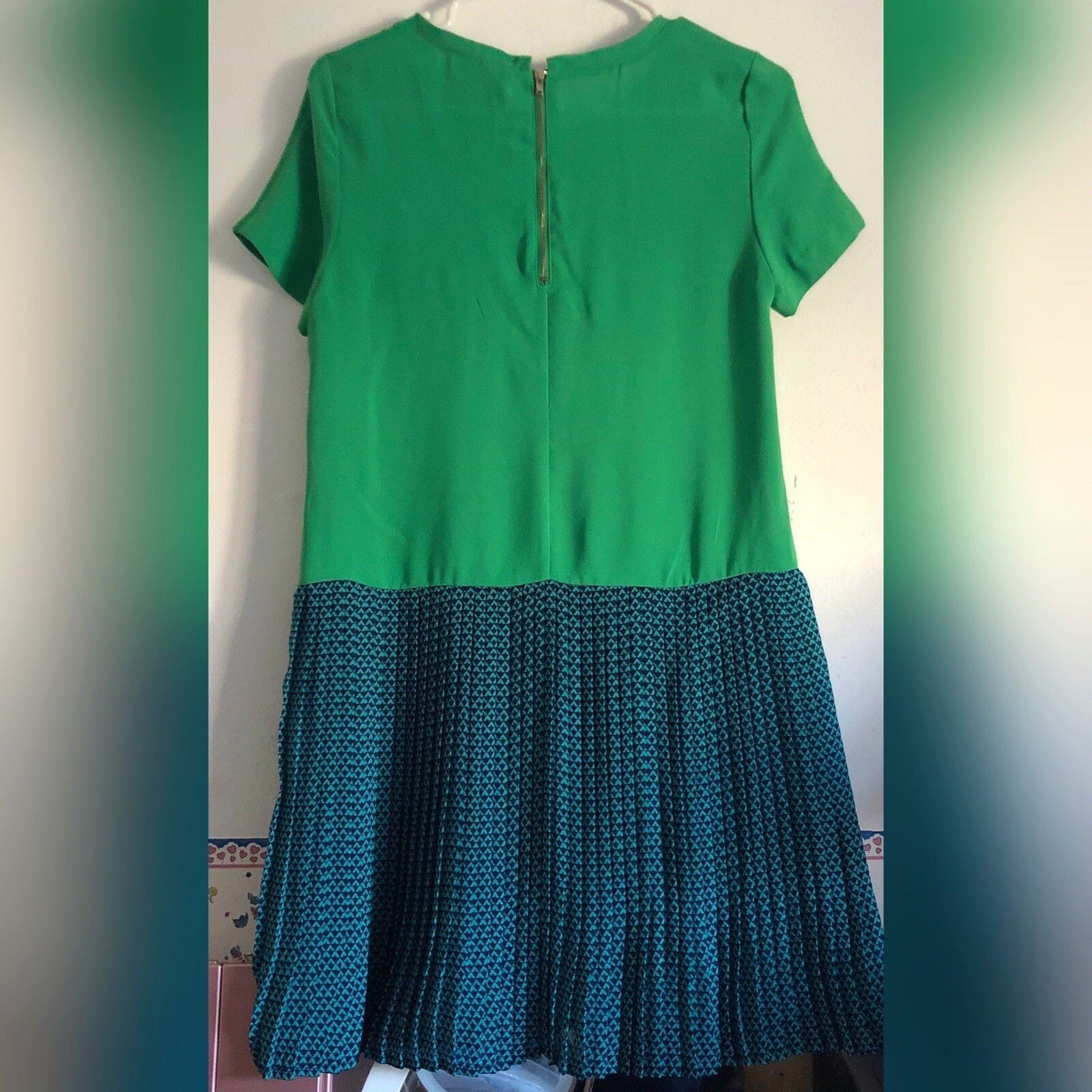 I. Madeline Green Navy Blue Geometric Print Colorblock Pleated Dress Size Small