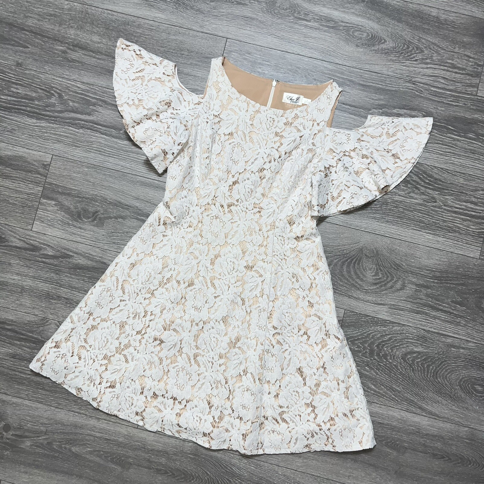 Eliza J Cream Cold Shoulder Flutter Sleeve Fit Flare Lace Nude Beige Dress 8 M
