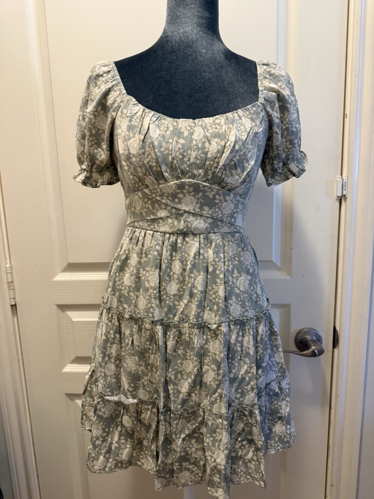 Trixxi Green White Floral A-Line Square Neck Puff Sleeve Smocked Dress S