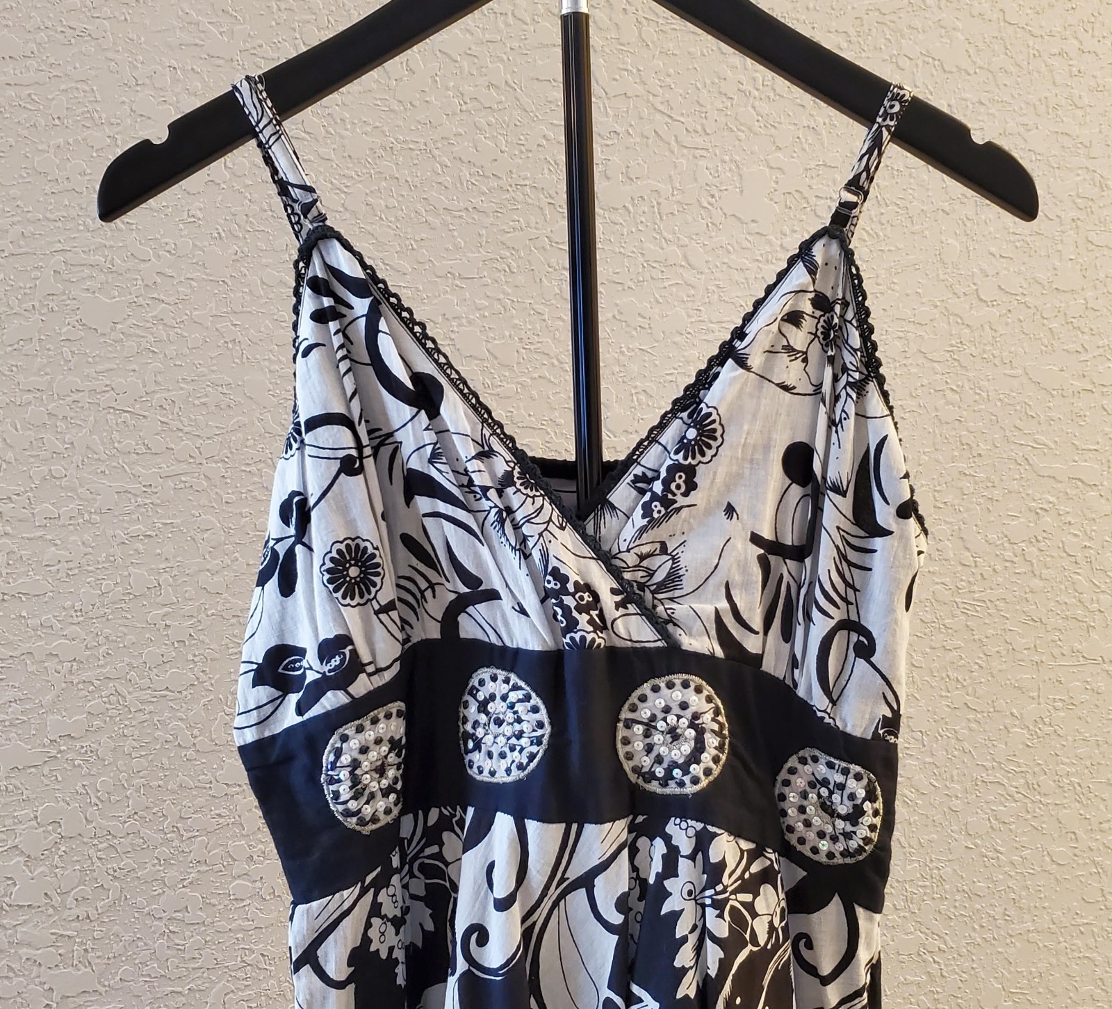 INDIA BOUTIQUE WOMENS MIDI SUNDRESS-SIZE M-SLEEVELESS-BLACK & WHITE