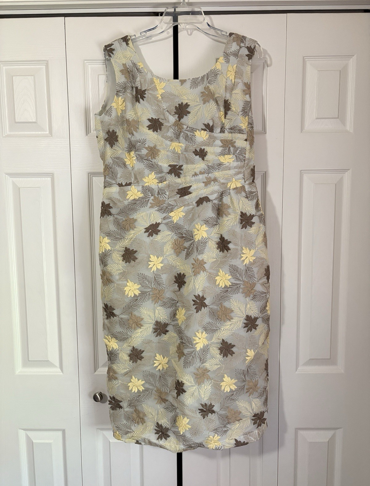 Tatyana Gray/Yellow/Brown Floral Scoop Neck Sheath Zip Knee Dress Women XXL