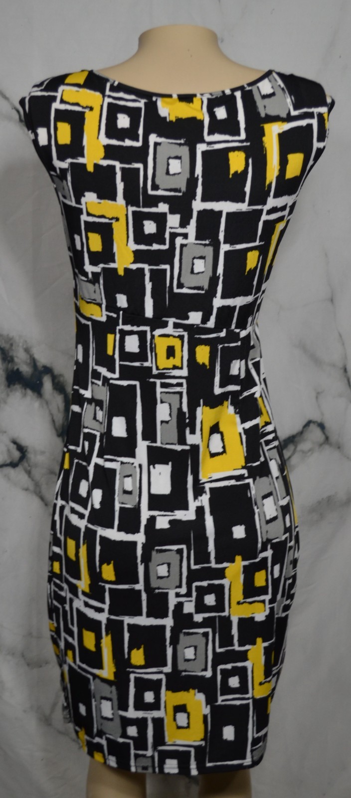 TROVARE Black Gray White Yellow Geometric Pattern Dress Medium Gathered Waist