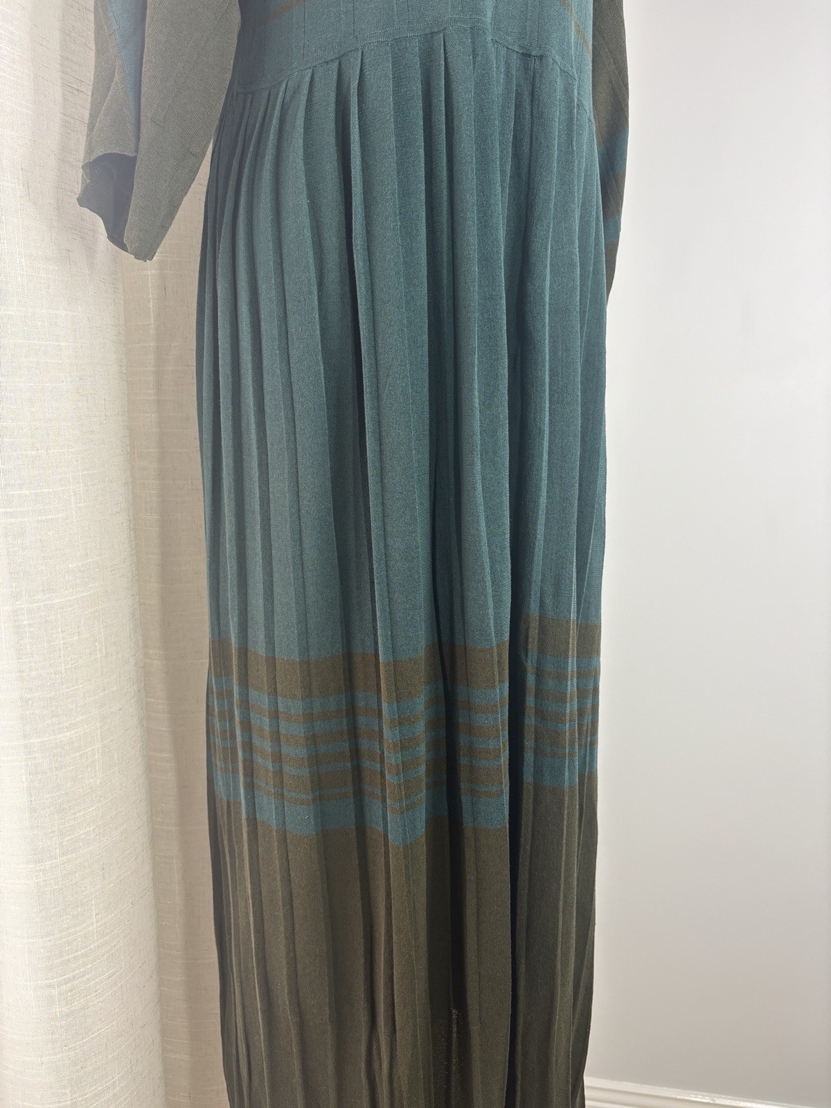 Scanlan Theodore Pleated Midi Dress Size S M Knit Oversized Boat Neck Brown