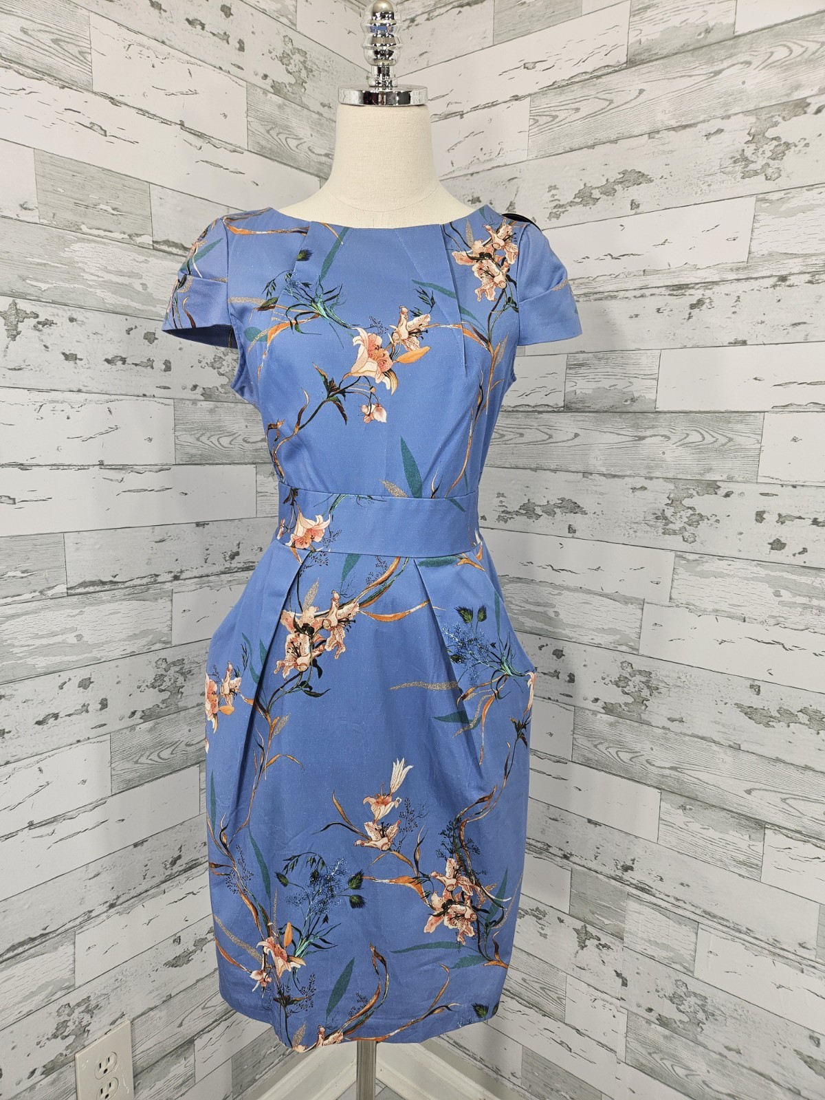 Closet London Womens 8 Blue Floral Tulip Dress Tie Back Side Pockets