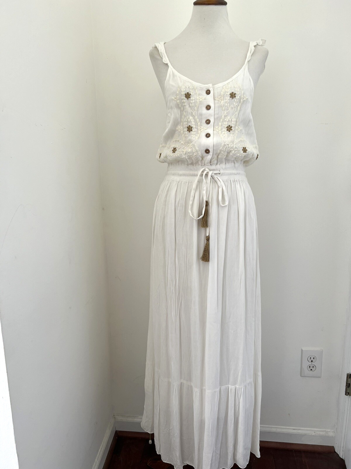 RAGA Size S NEW W/Tag White Embroidered Maxi Dress W/Drawstring Elastic Waist