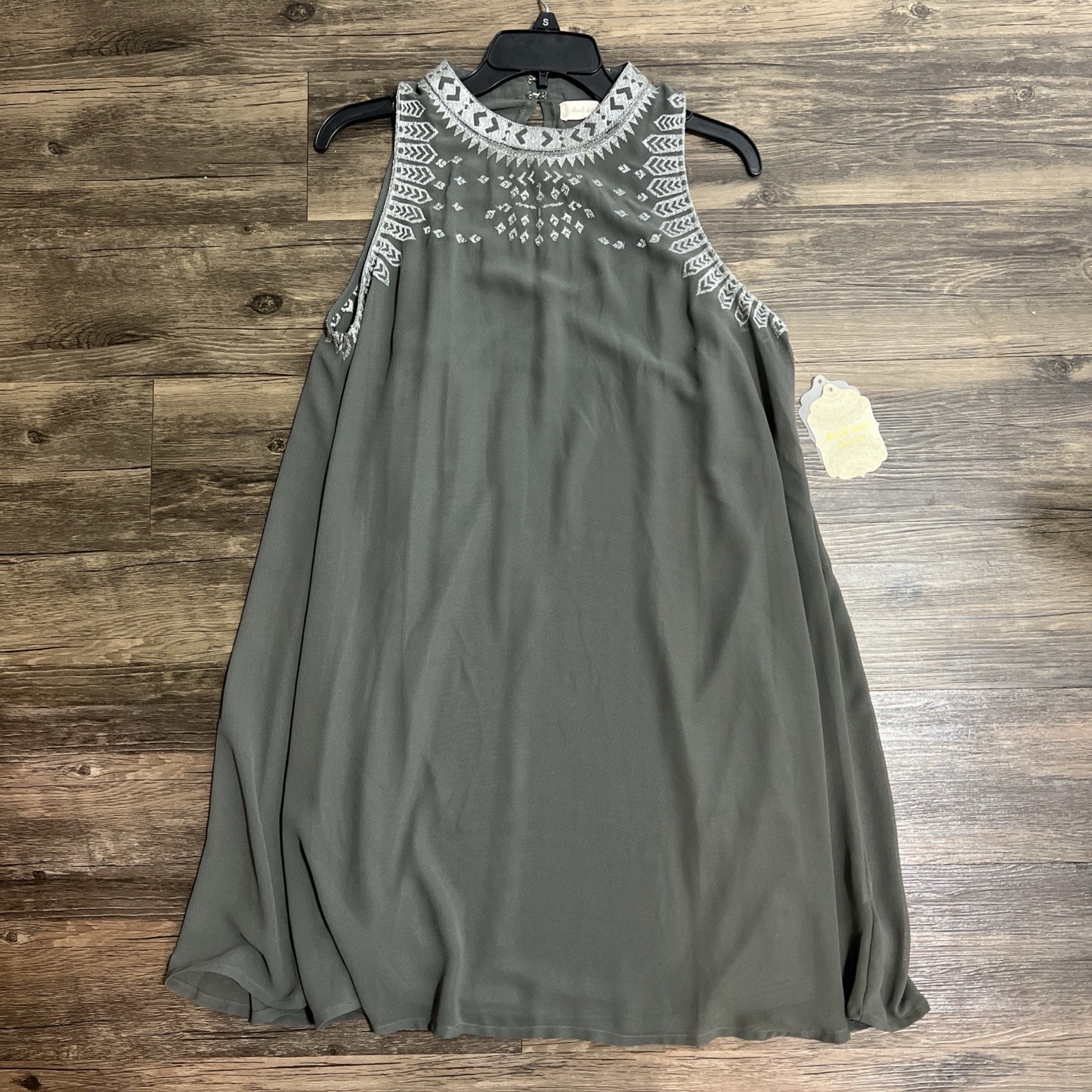 Altar’d State Gray Embroidered Sheer Sleeveless Boho Dress Sz L Castlerock NWT