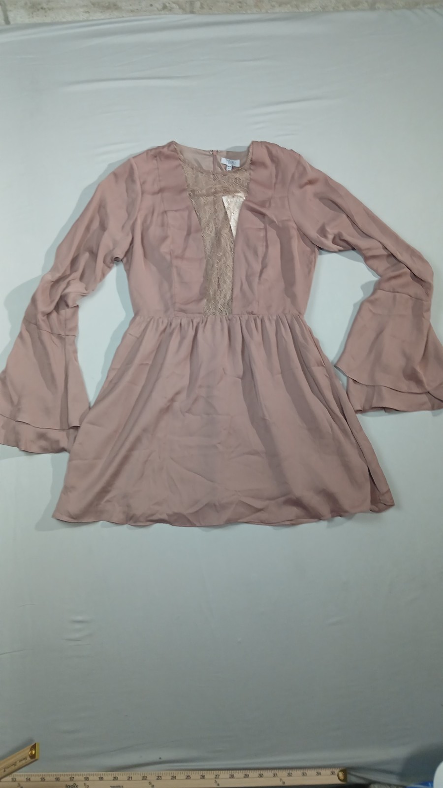 TOBI Lace Panel Bell Sleeve Mini Dress Womens M Mauve Blush Wedding Guest NWT