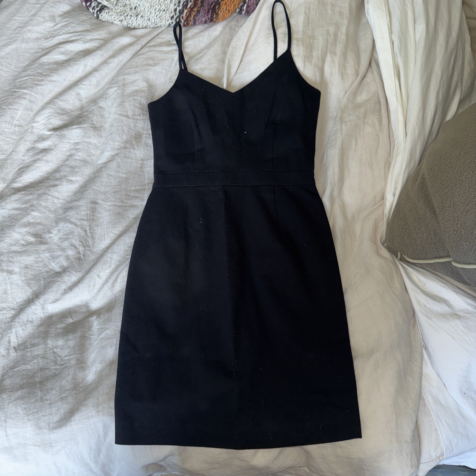 Joie Womens Mini V Neck Thin Strap Pencil Dress With Back Zip