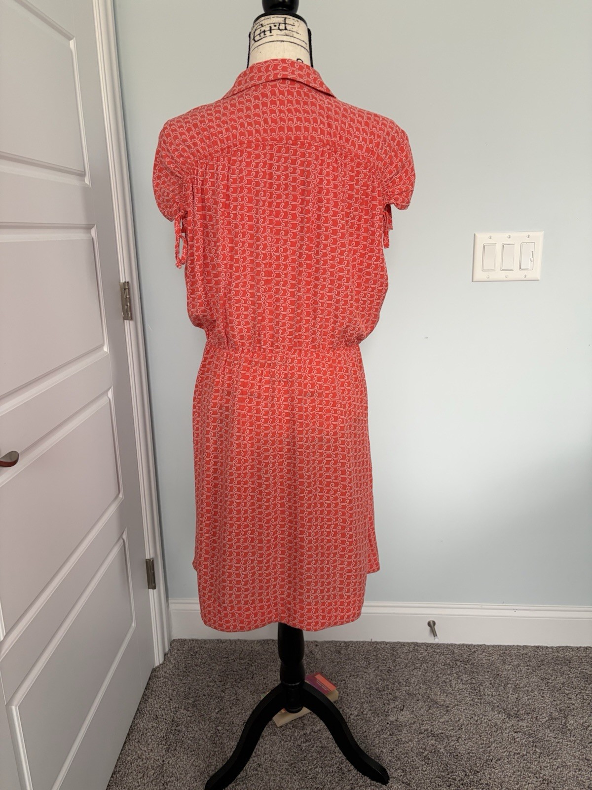 Maeve Red/White Geometric V-Neck Cap Sleeve Faux Wrap A-Line Knee Dress M