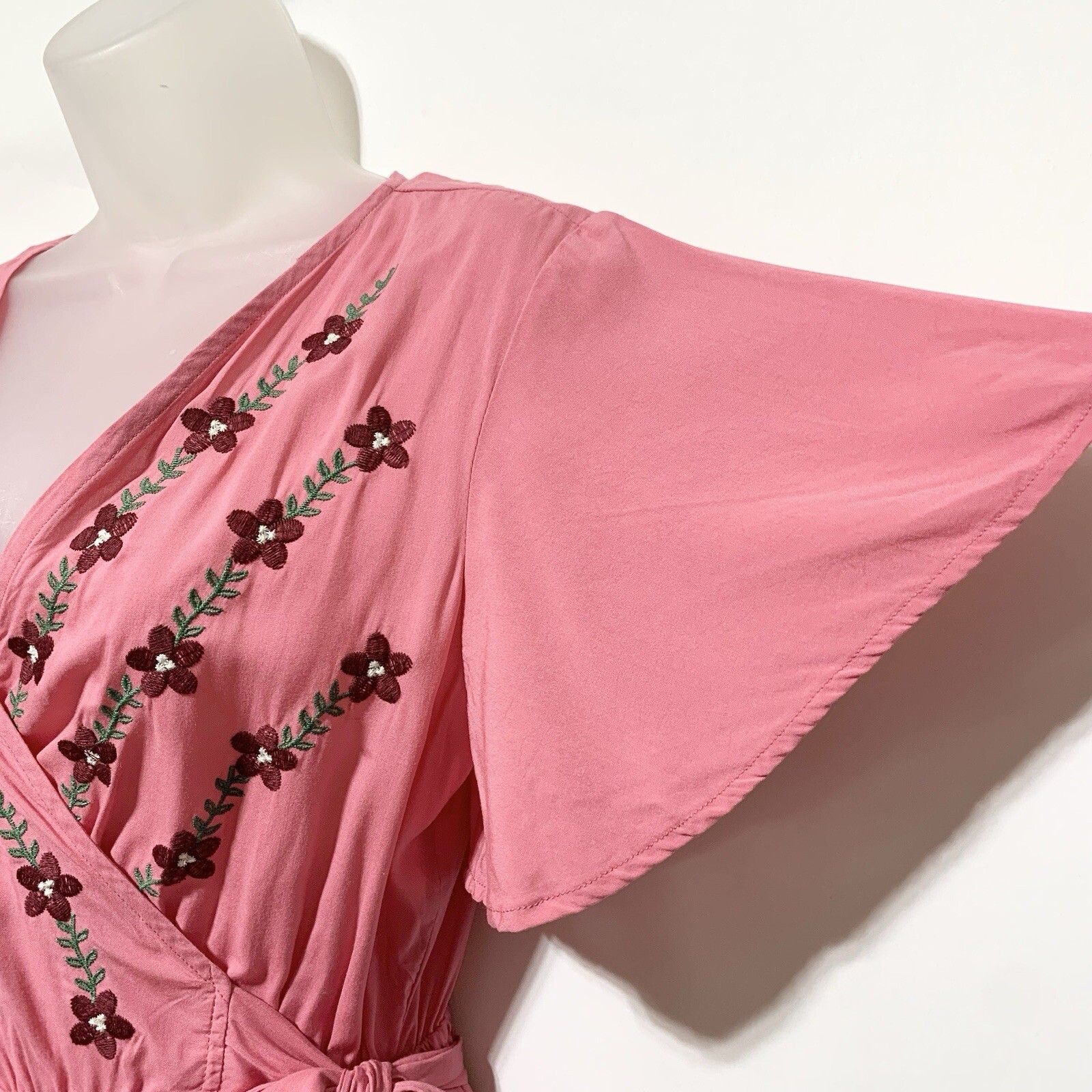 NWT Stevie Hender Pink Embroidered Wrap Maxi Dress Women’s M Boho Flutter Sleeve