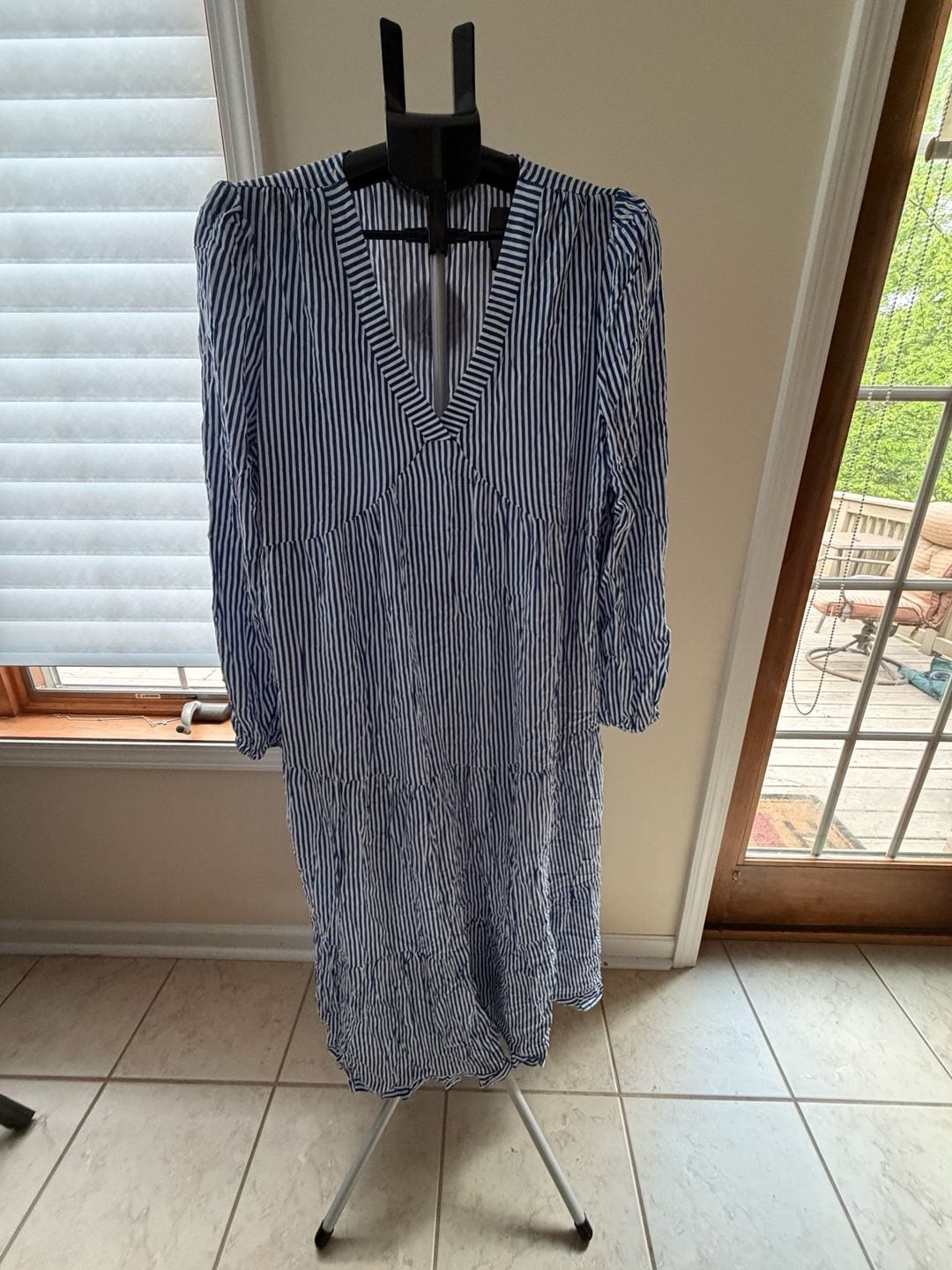 ANRABESS Women’s V-Neck Long Sleeve Striped Tiered Midi Dress Size M