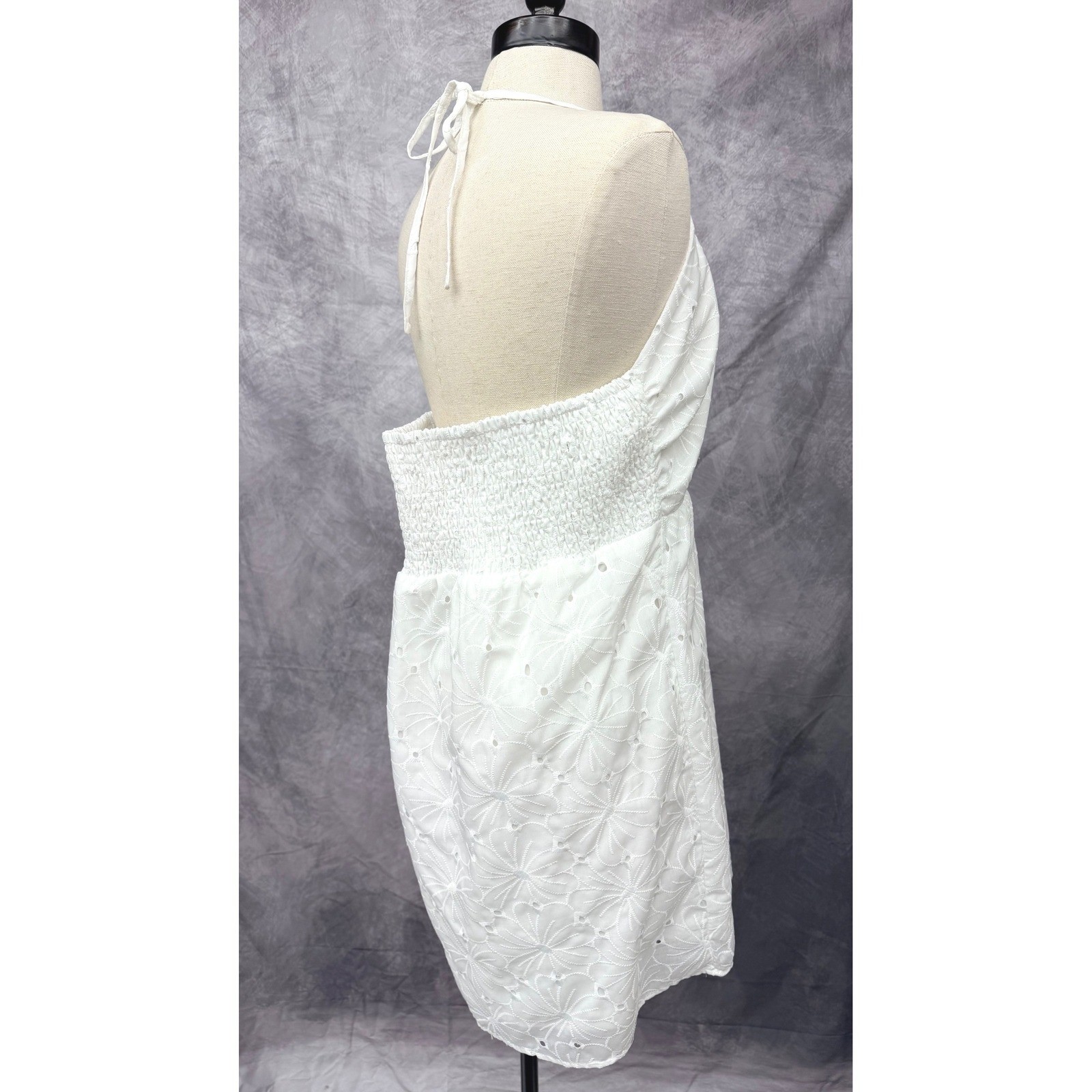 Pink Lily White Eyelet Halter Mini Dress Floral Cutout Backless Womens L White