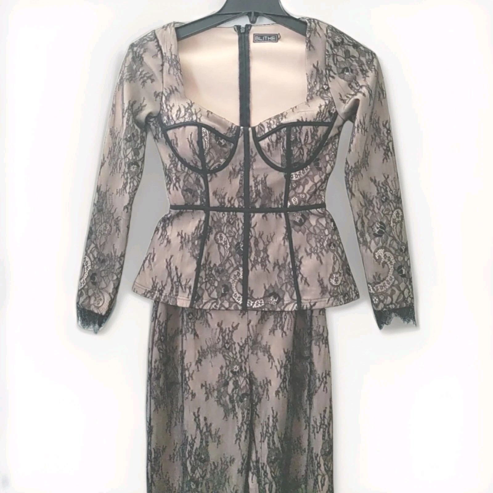 BLITHE LA Elegant Party Black Lace W. Tan Lining Pants Suit Woman’s Sz Small