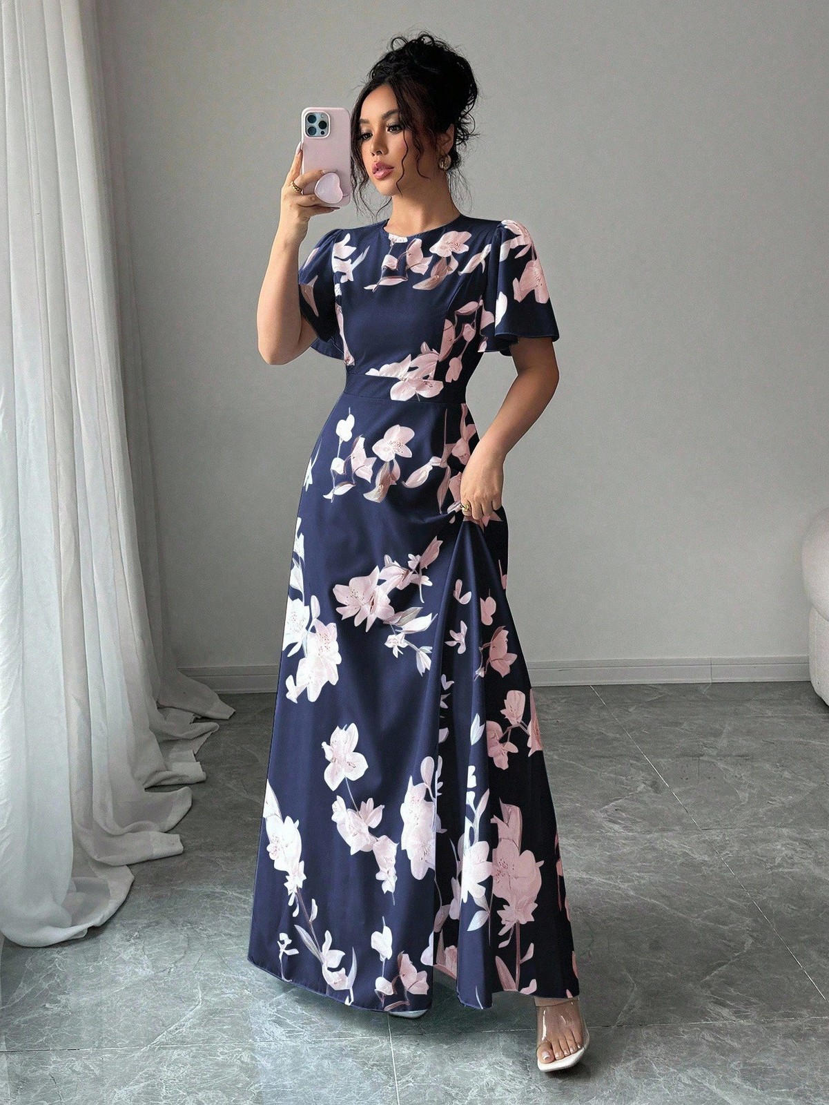 Ladies Elegant Ruffle Sleeve Round Neck Dress
