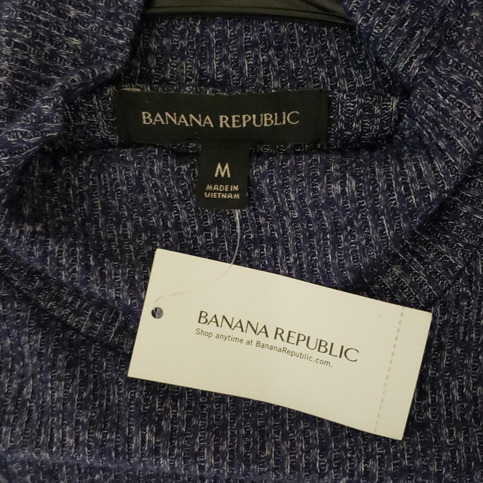 Banana Republic LuxeSpun Turtleneck Dress in Navy Blue. Size: Medium