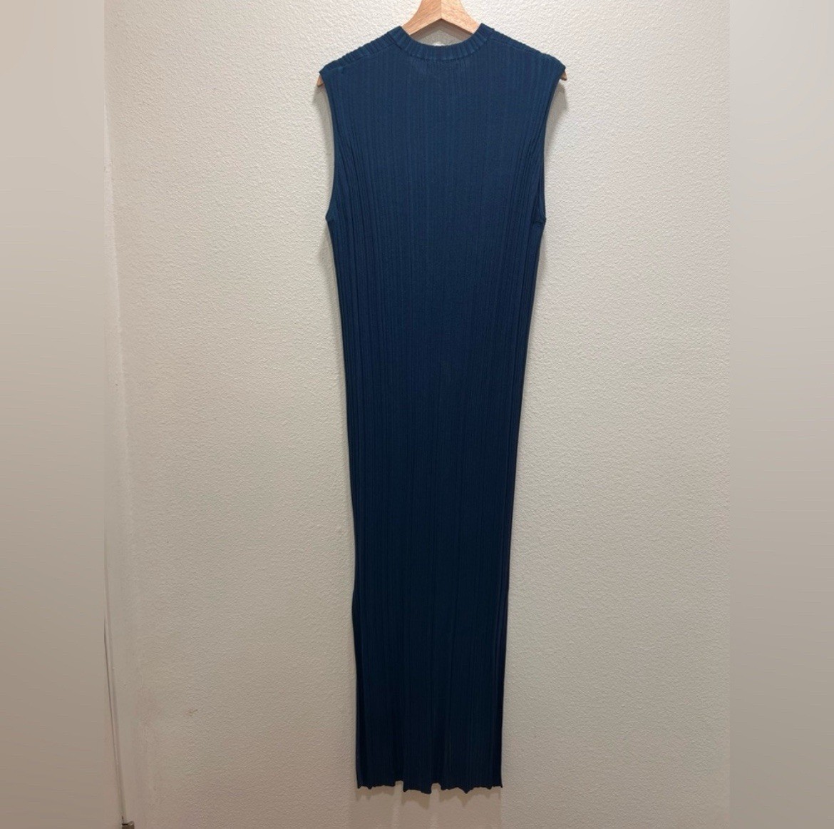 Naadam Blue Combo Ribbed Maxi Dress Cashmere Silk Sleeveless Size L Quiet Luxury
