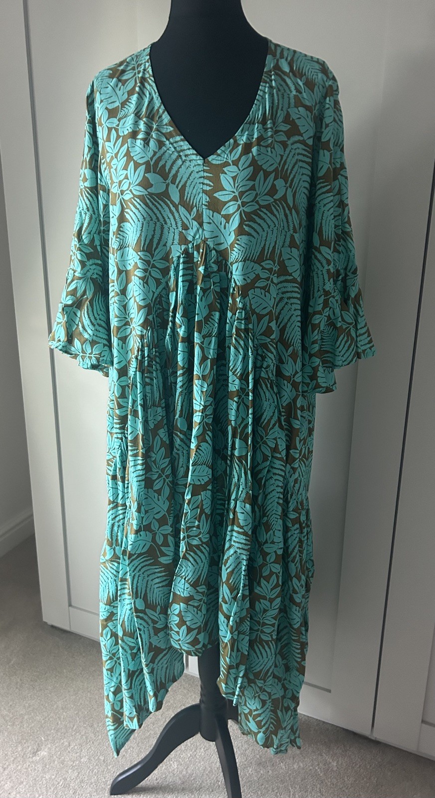 Turquoise & Brown Floaty Dres. One Size. Excellent Condition. Never worn