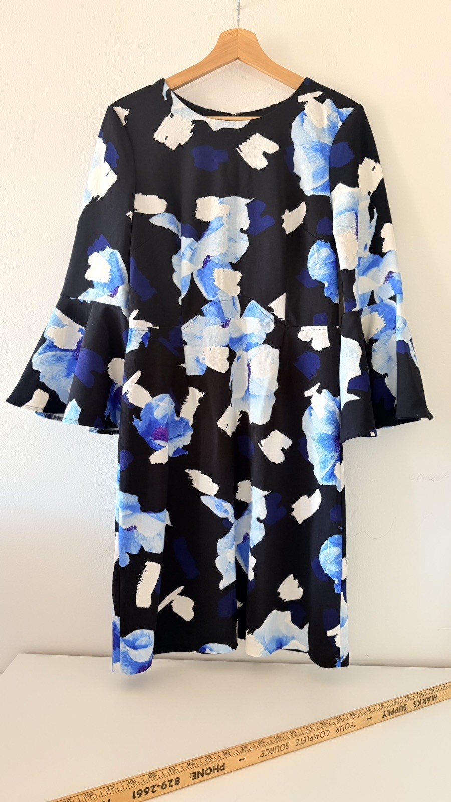 Maggy London Black Sea Floral Dress Ruffle Sleeves Size10 Excellent , Sri Lanka