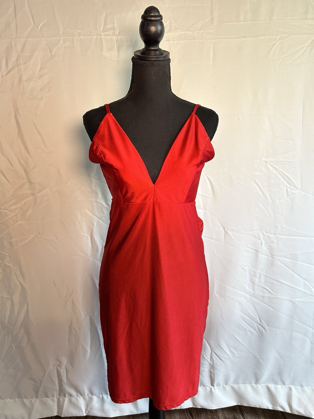 Red Satin Cocktail Dress Medium Plunging V-Neck Low Back Ruched