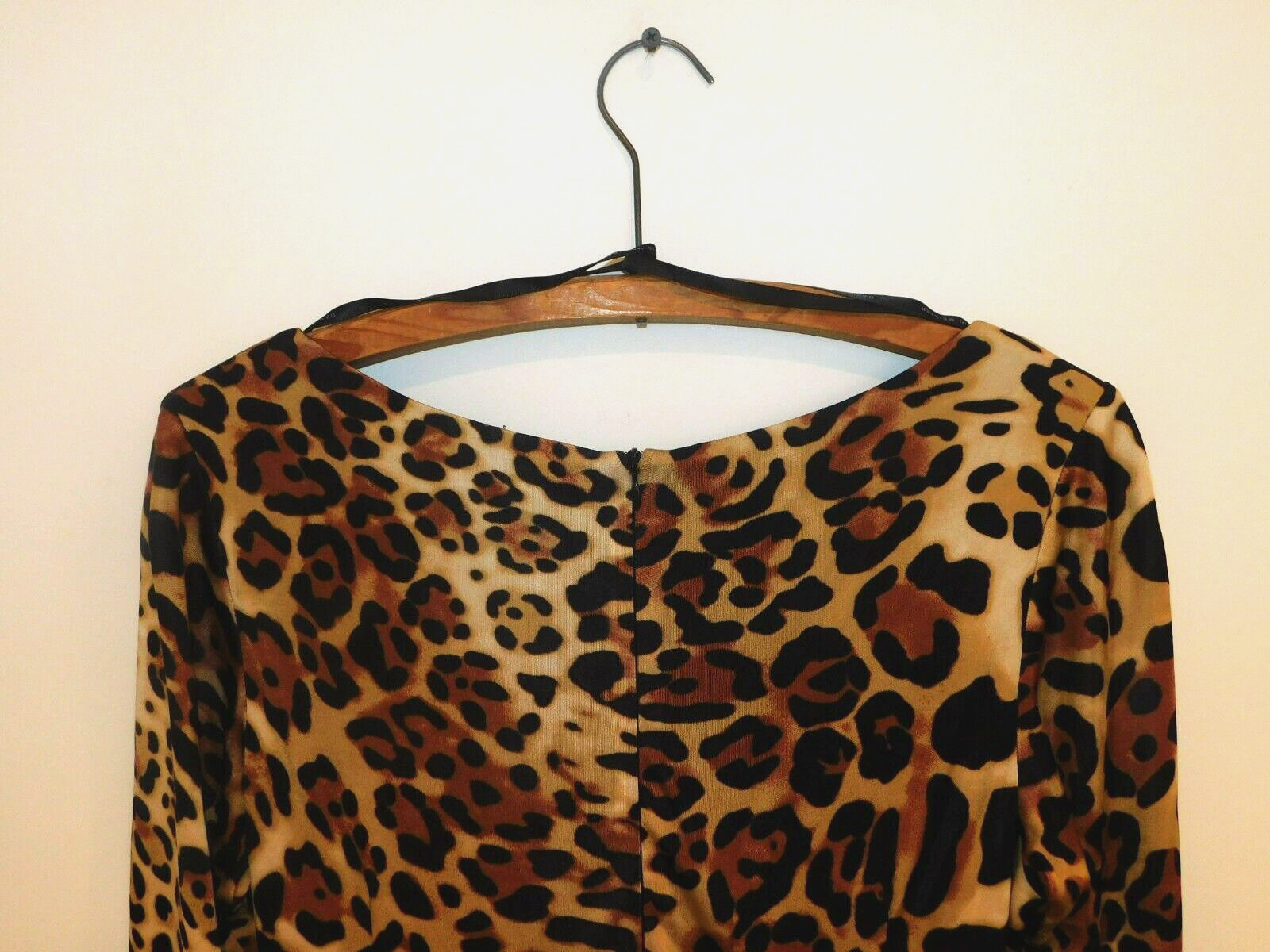 David Meister Animal Print Ruched Cross Over V-Neck 12 Jersey Knit Dress