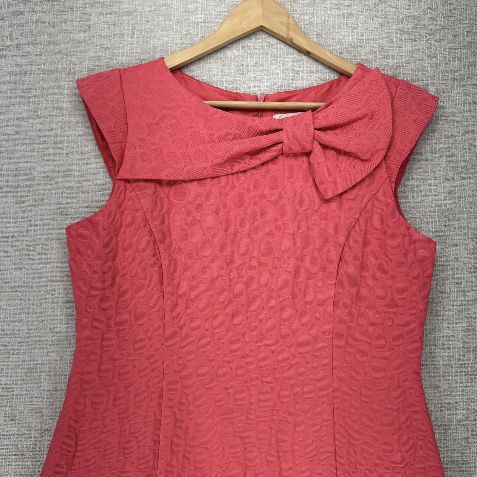 Studio I Dress Womens 10 Salmon Pink Textured Bow Sheath Lined Back Zip