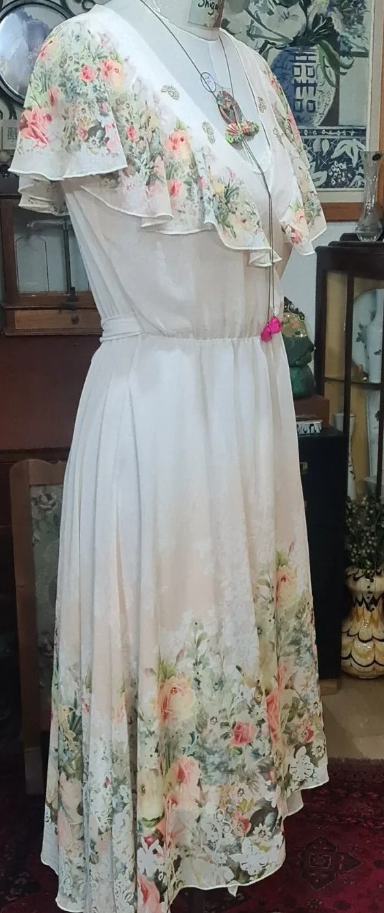 Michal Negrin Great Wrap White Dress Floral Pattern With Slip- Size “M”