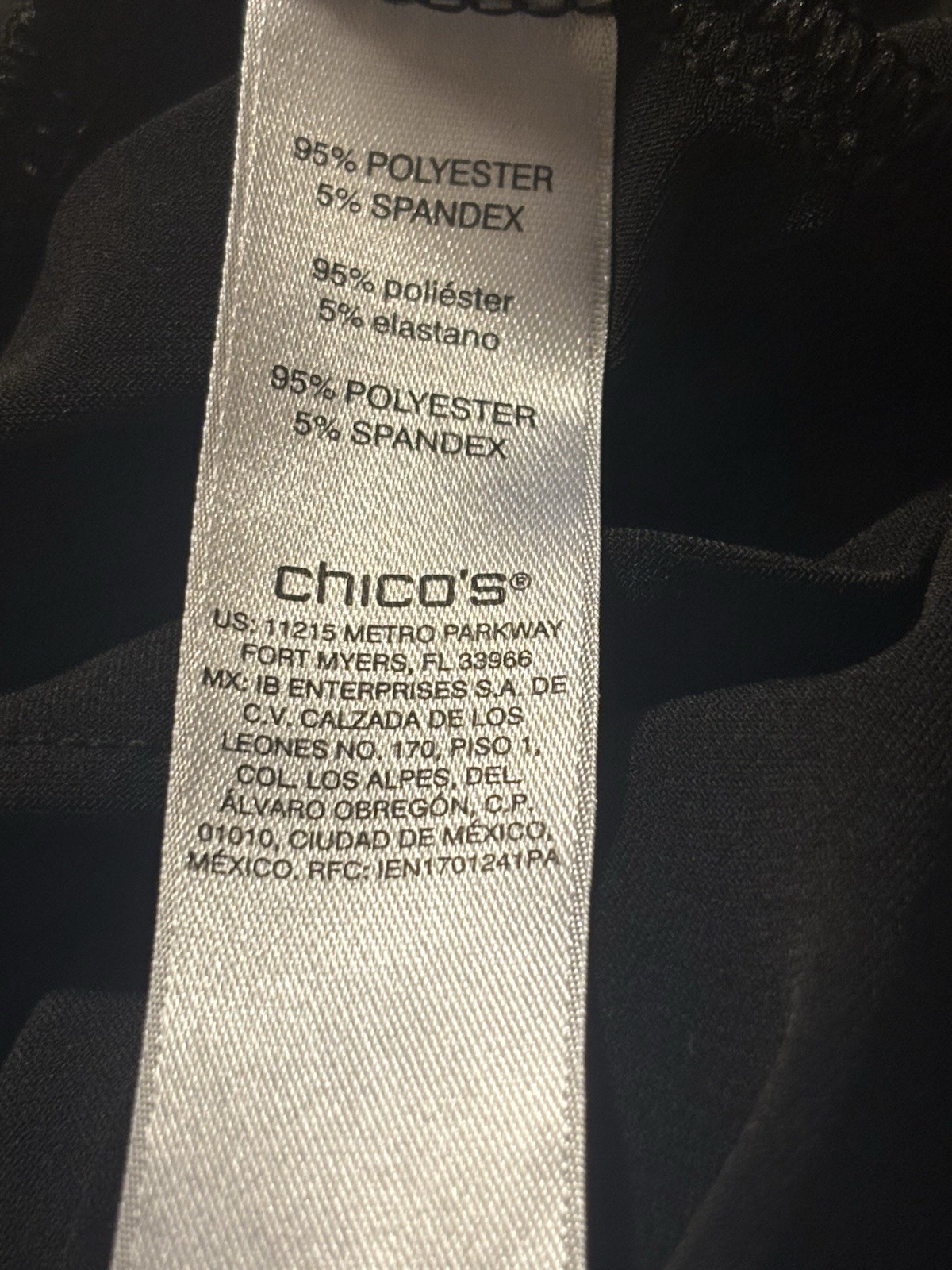 NWOT Chico’s No Iron Travelers Old Money Quiet Luxury Packable Size 2 U.S. L/12