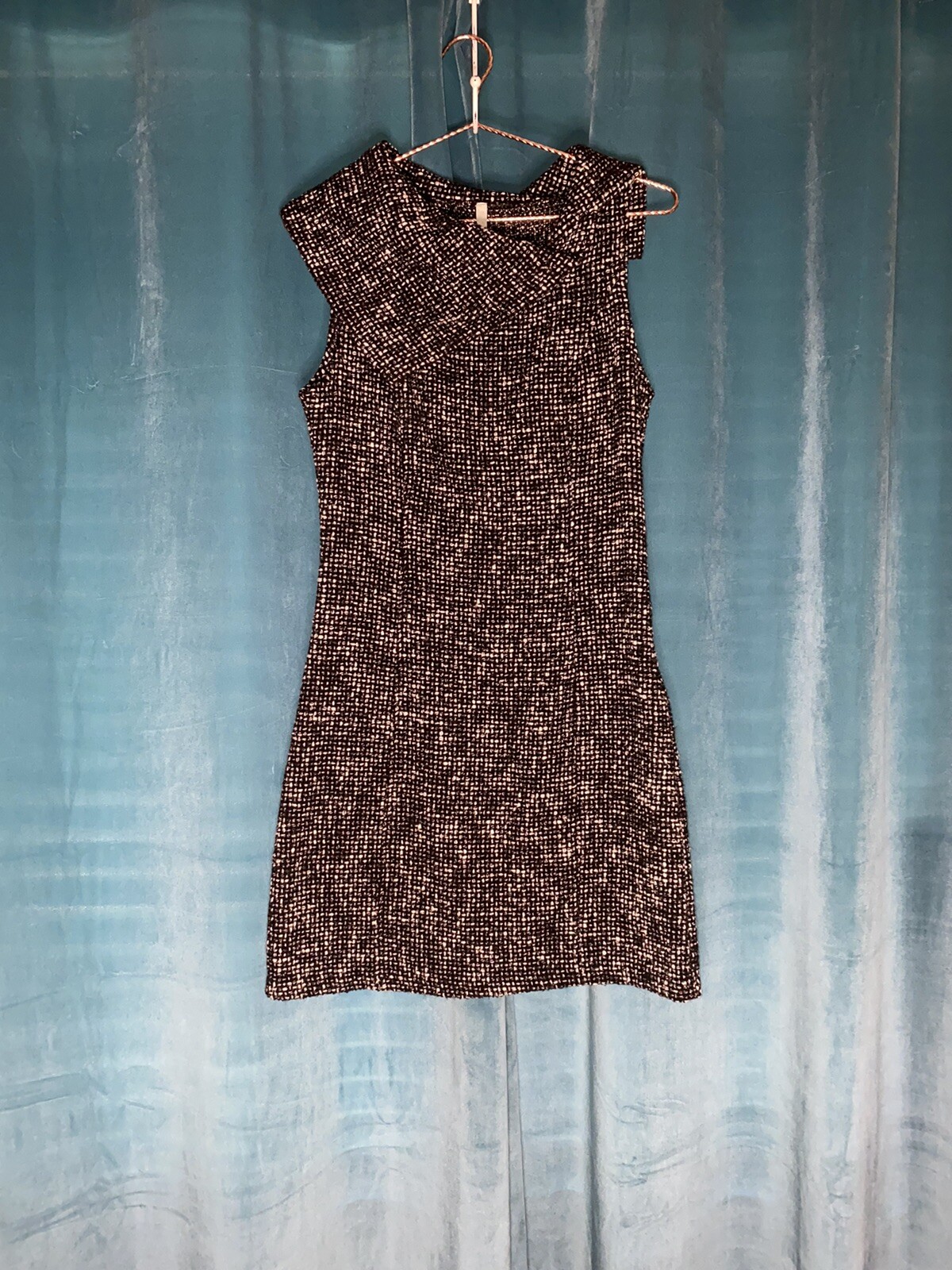 Tweed Sleeveless Black & White Speckled Dress W/Oversized Collar Small