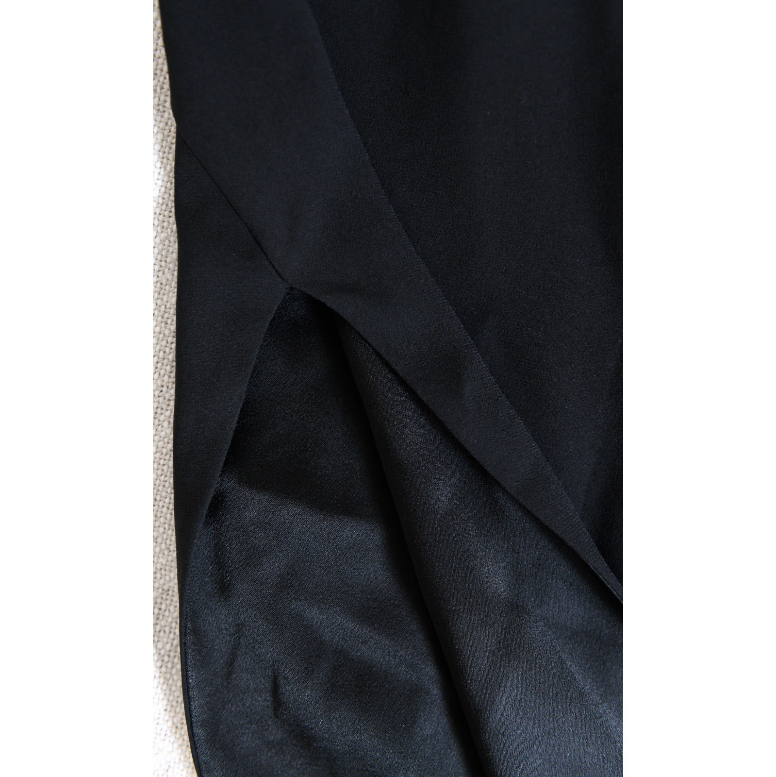 Alex Perry Jolie Dres – Size AU 6 Black One Shoulder Long Sleeve Asymmetric Gown