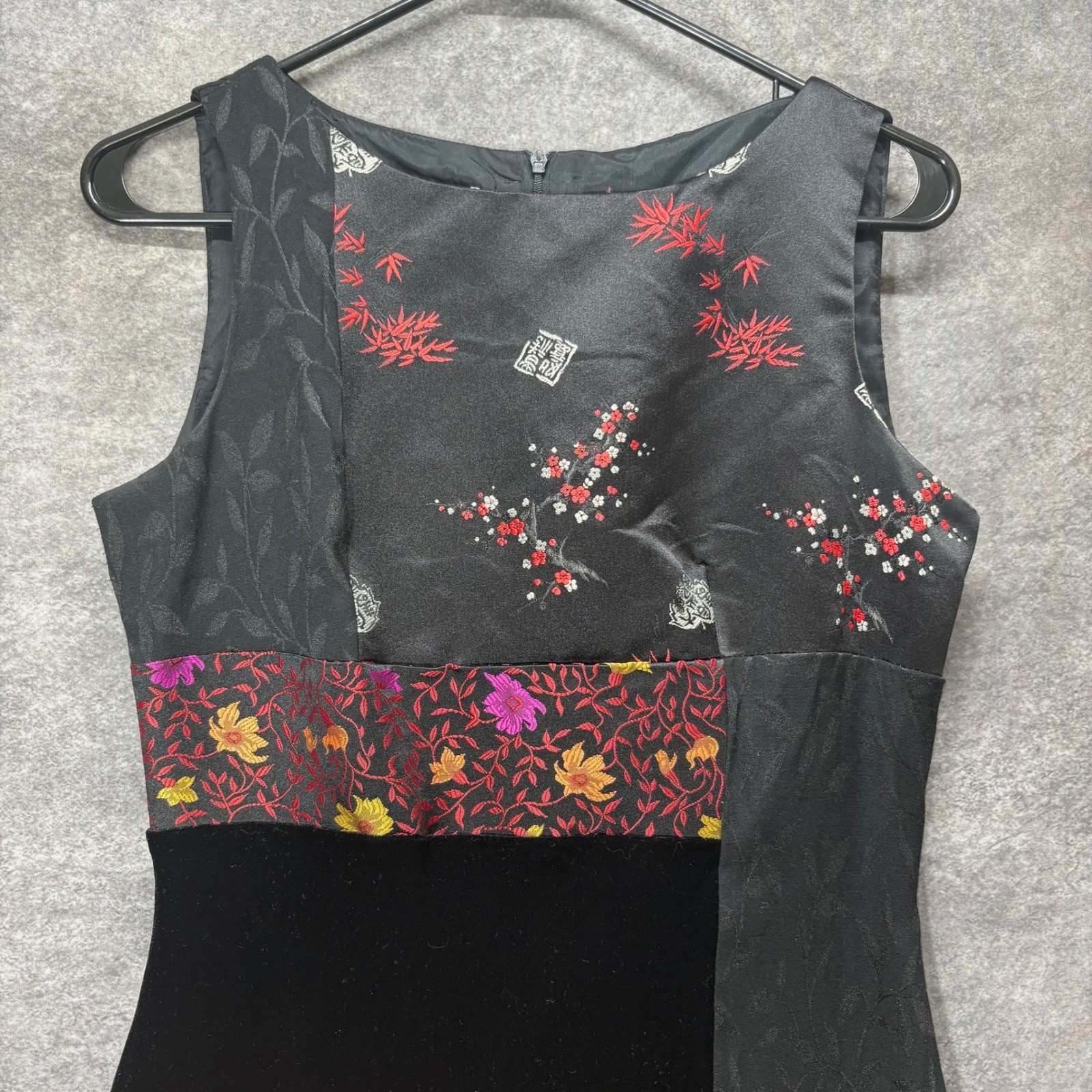 Vintage David Warren Asian Floral Satin Velvet Patchwork Sheath Dress Size 6