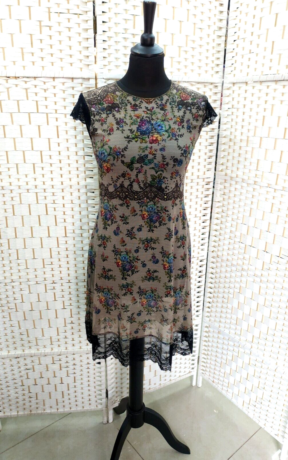 Beautiful Michal Negrin Colorful Crystal Touche Flowers Dress Size – M –