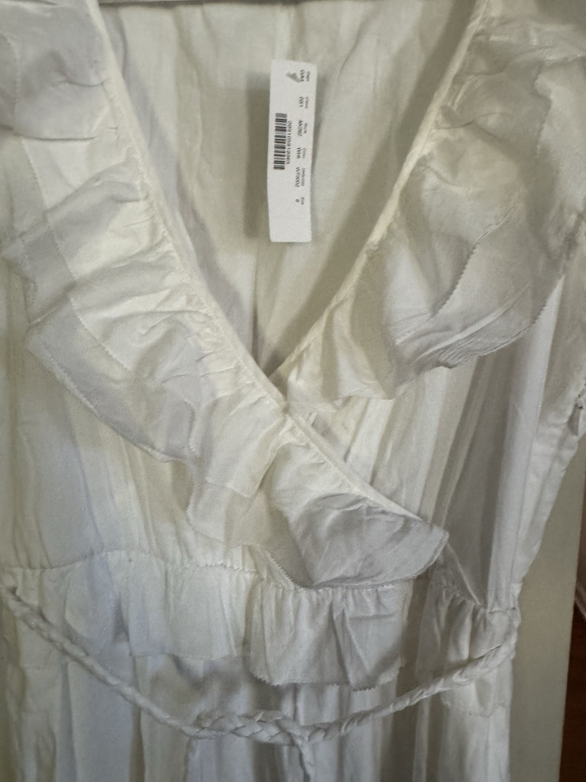 Long, White Linen-like Sun Dress S-6. Neck Ruffles. Sleeveless. Lined. Pockets.