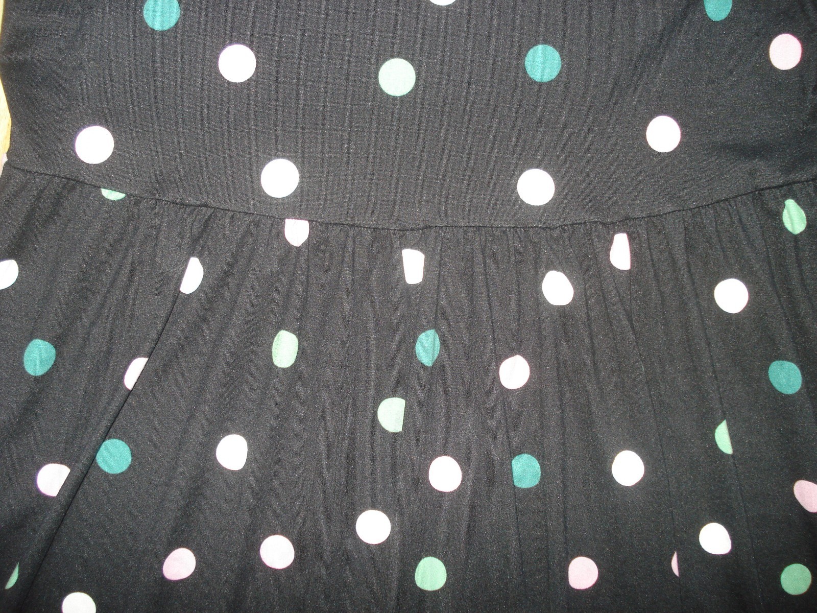 JD WILLIAMS BLACK POLKA DOT POCKETS FLORAL POLY/ELASTANE SHORT SLEEVE UK 16