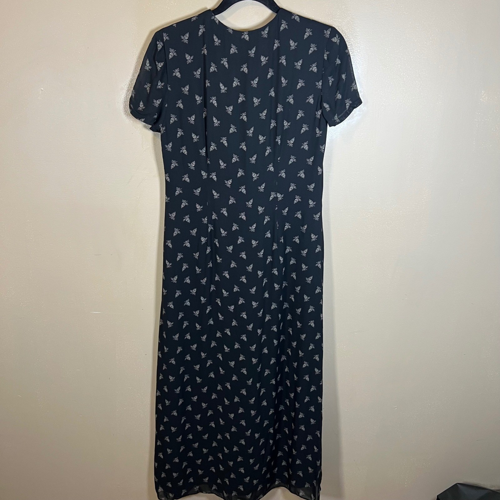 Max Studio Leon Max Black Acorn Print V-Neck Midi Dress Vintage 90s Style Small